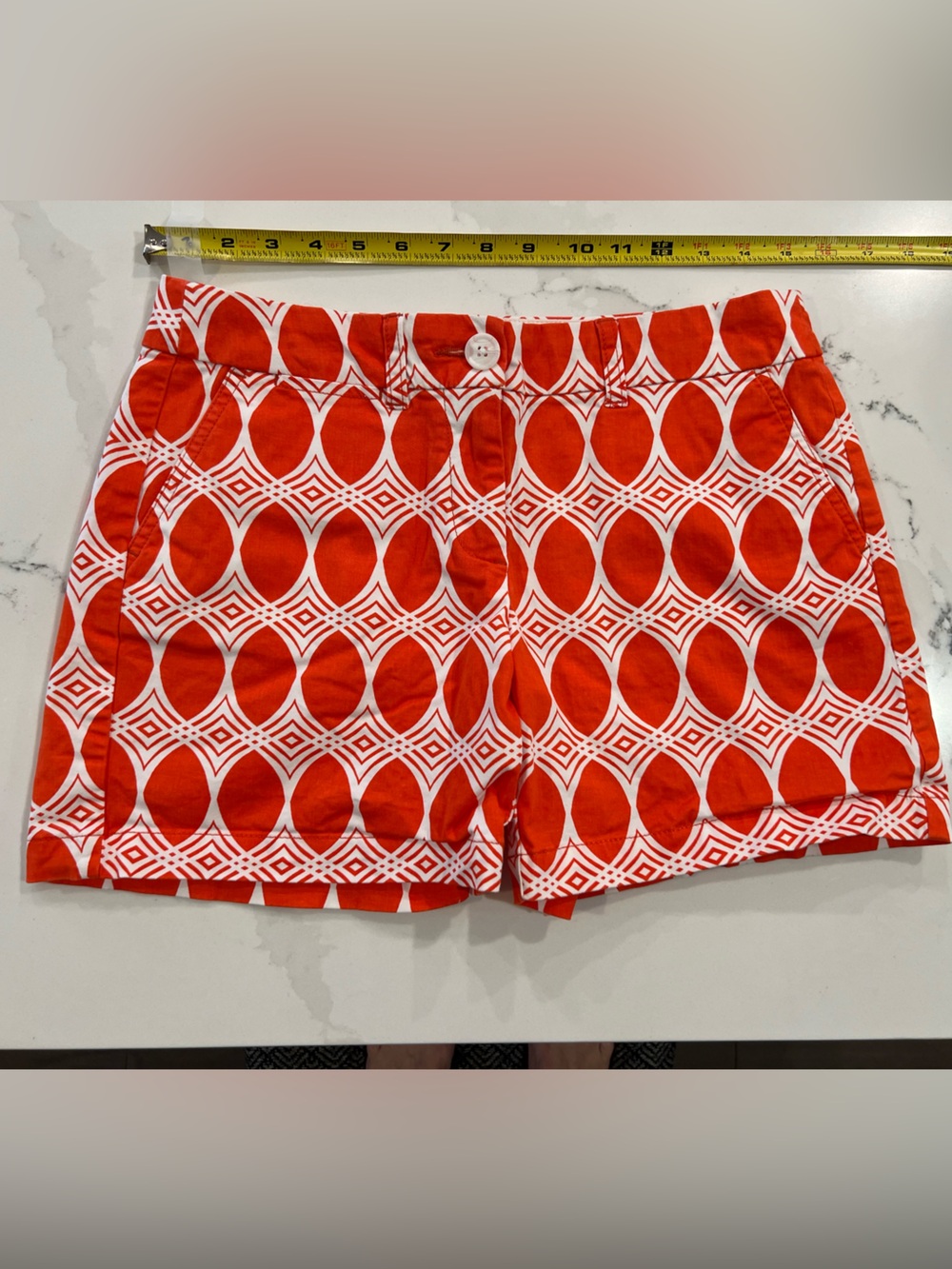 crown & ivy Orange and White Geometric Shorts size 4
